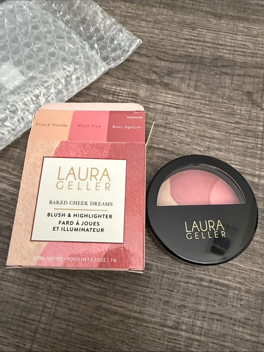 Laura Geller Baked Cheek Dreams Blush & Highlighter Palette -